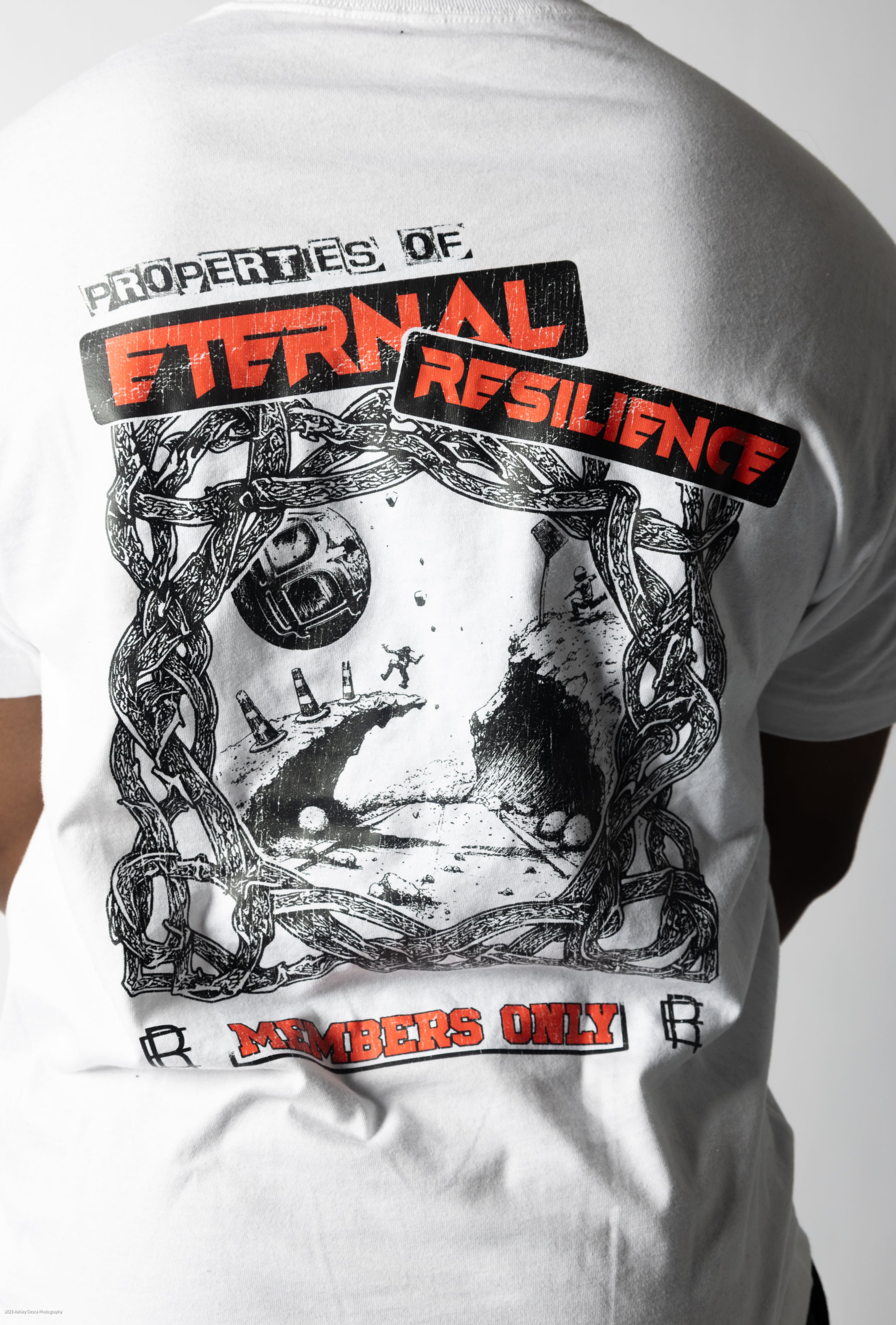 MEMBERS ONLY TEE- WHITE & RED