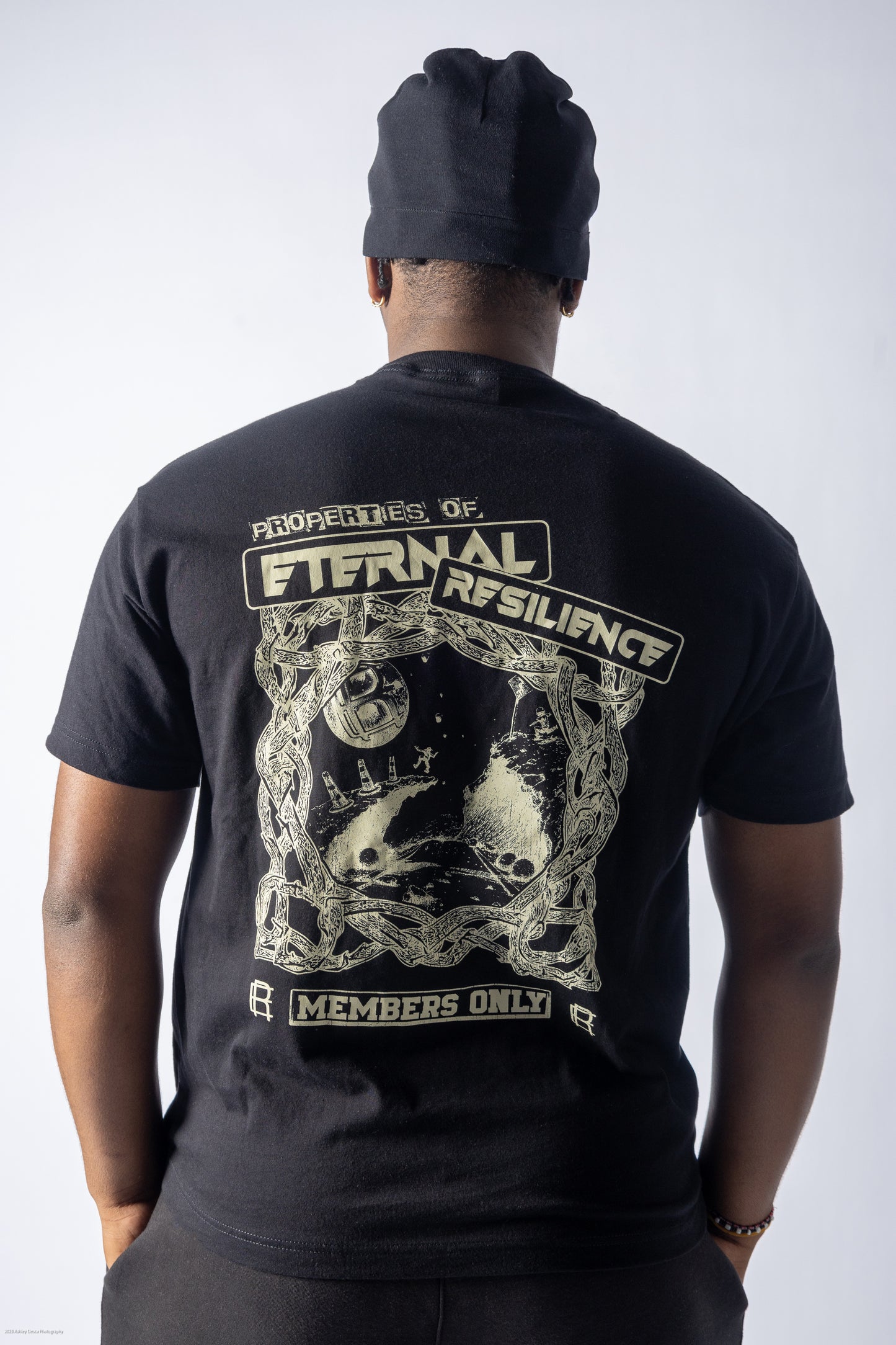 MEMBERS ONLY TEE- BLACK & WHITE