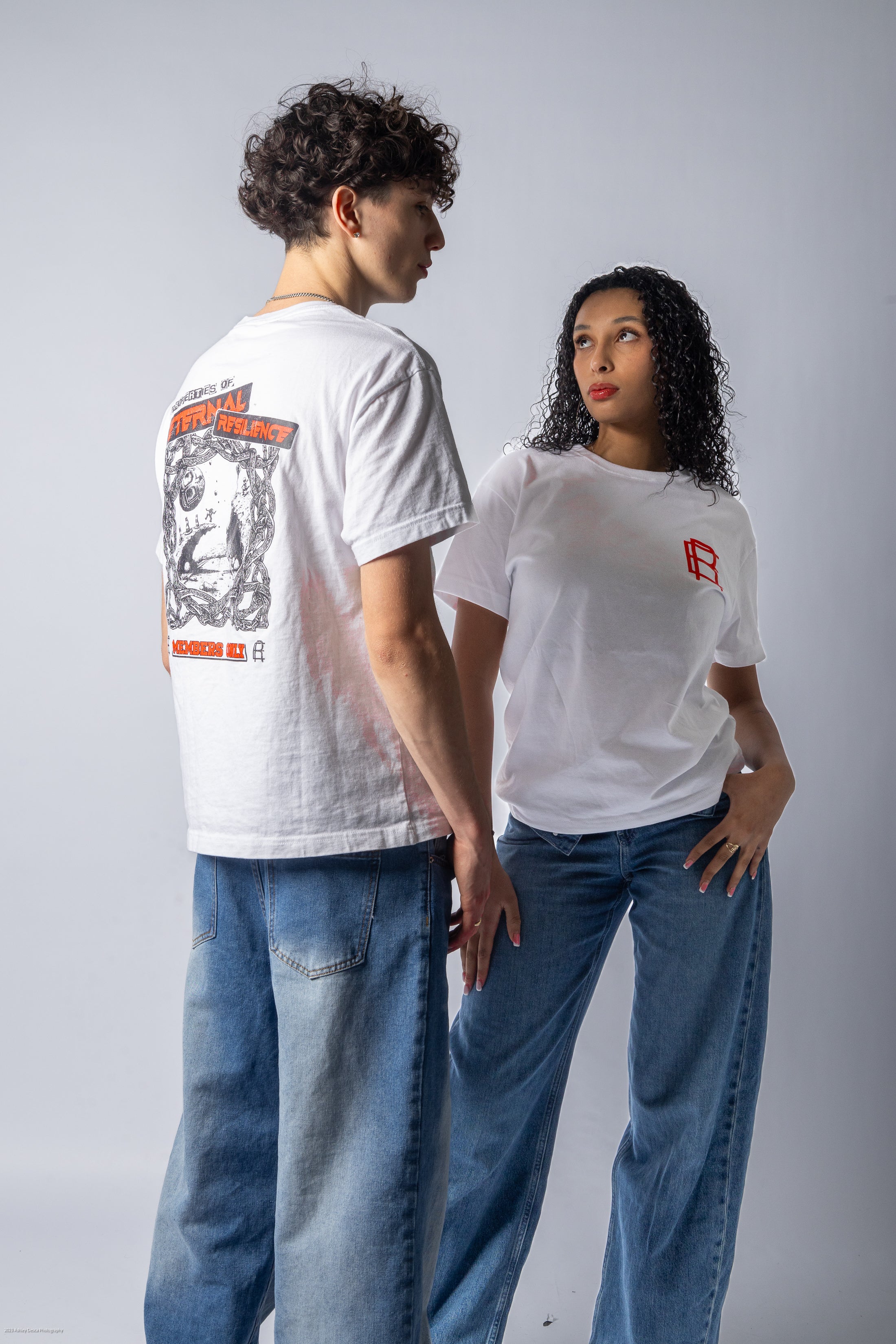 MEMBERS ONLY TEE- WHITE & RED