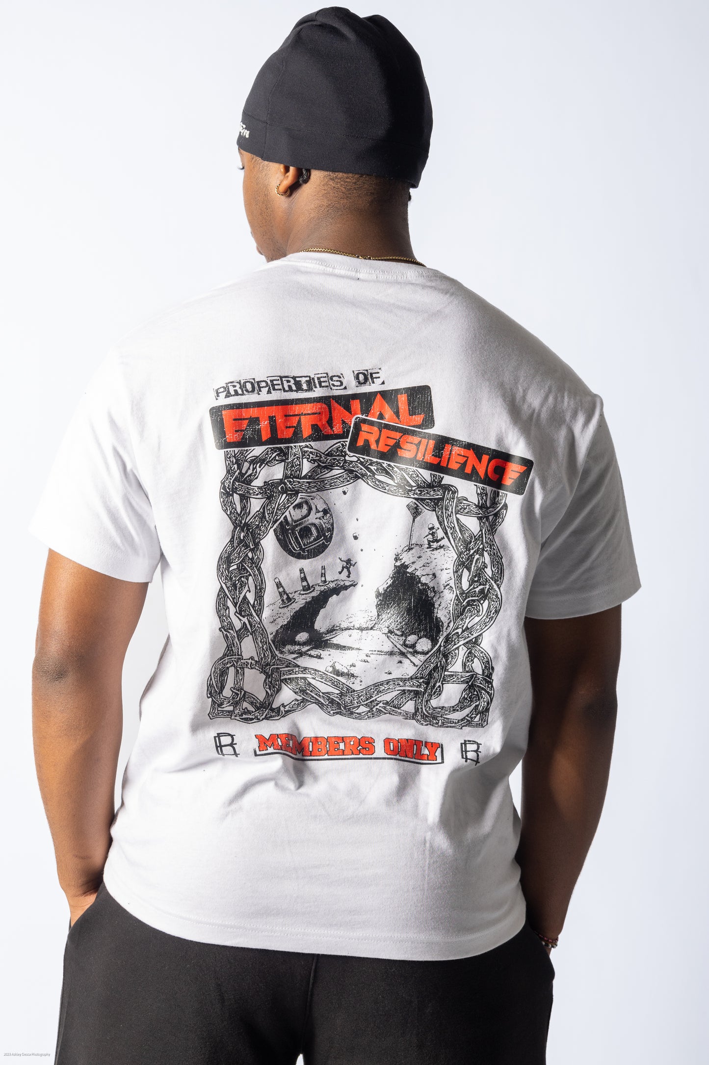 MEMBERS ONLY TEE- WHITE & RED