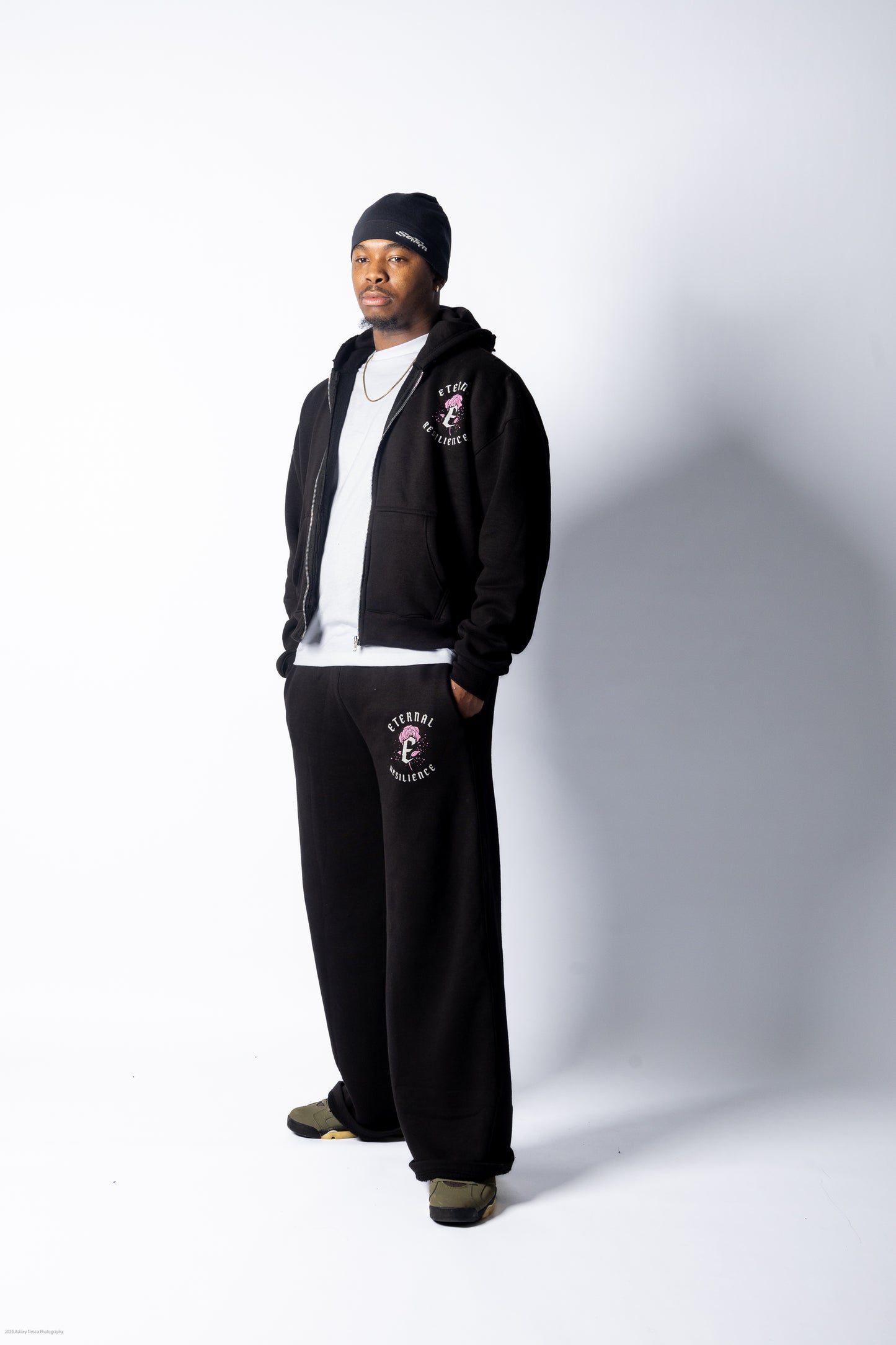 RESILIENCE TRACKSUIT SET- BLACK & PINK